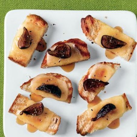 Grilled Bruschetta with Teleme, Honey, and Figs (Bon Apetit)